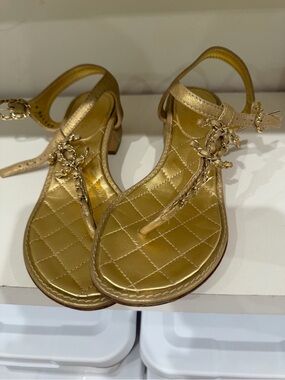 CHANEL Metallic Gold Quilted T-Strap Sandals with CC Charm